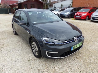 VOLKSWAGEN GOLF VII e-Golf AKÁR 3 ÉV GARANCIA!!!!