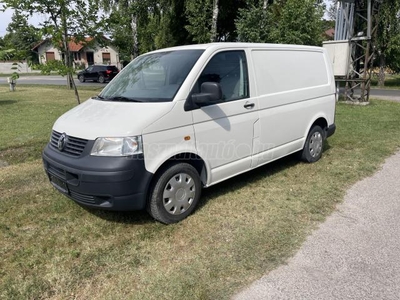 VOLKSWAGEN TRANSPORTER T5 1.9 TDI Klíma / Megkímélt