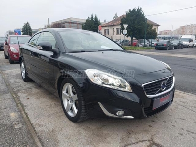 VOLVO C70 2.0 D [D3] Summum KAM/BŐR/MEM.ÜL/BIXEN/NAV/ÜL.FŰT