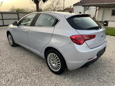 ALFA ROMEO GIULIETTA 2.0 JTDM-2 Distinctive Facelift-150 LE