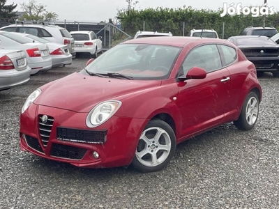 ALFA Romeo Mito 1.4 Essential Névre Írva+Friss...