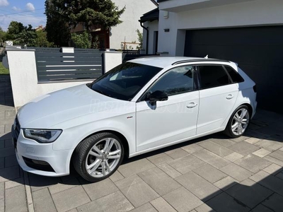 AUDI A3 Sportback 2.0 TDI Attraction S-tronic S-LINE. 18 Alu. kitűnő