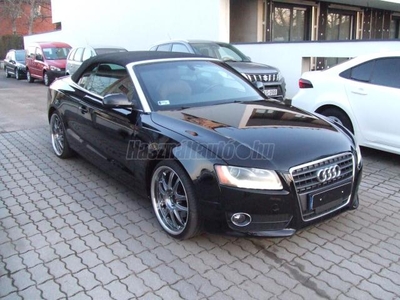 AUDI A5 CABRIO 2.0 TFSI quattro S-tronic Cabrió. Megkímélt Belső. 20 colos Kerekekkel.Jól Felszerelt