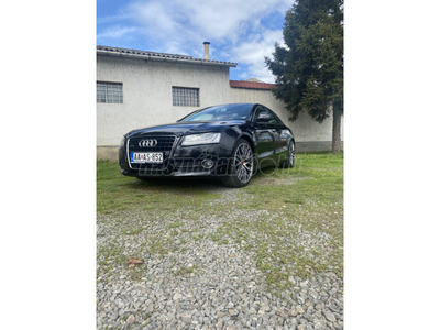 AUDI A5 Coupé 3.0 TDI DPF quattro