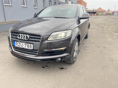 AUDI Q7 3.0 TDI DPF quattro Tiptronic ic