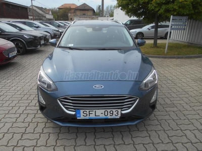 FORD FOCUS 1.0 EcoBoost Technology (Automata) M.o.-i..szervizkönyv