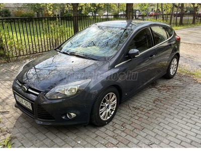 FORD FOCUS 1.0 GTDi EcoBoost Titanium