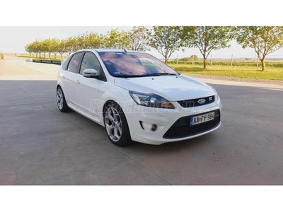 FORD FOCUS ST-3 2.5 T