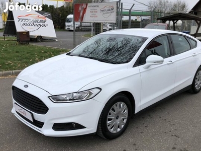 Ford Mondeo 2.0 TDCi Business Szervizkönyv