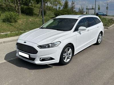 FORD MONDEO 2.0 TDCi ECO Titanium NAVI KAMERA HOLTÉRFIGYELŐ 17KF BEPARKOL SÁVTARTÓ TÁVOLSÁG TARTÓ TEMPOMAT