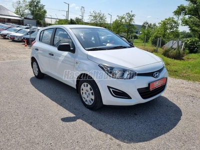 HYUNDAI I20 1.25i HP Life AC 3 év Garanciával . ingyenes szervízekkel . 0 ft önerőtől