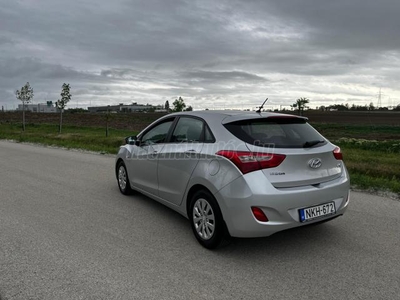 HYUNDAI I30 1.6 CRDi LP ISG Comfort DSG