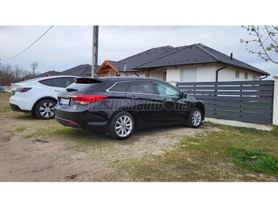 HYUNDAI I40 1.7 CRDi HP Premium