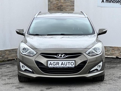 HYUNDAI I40 1.7 CRDi LP Style Ajándék kerékszett-Kamera- Vasárnap is megtekinthető!