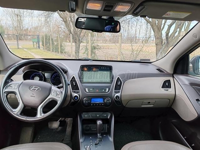 HYUNDAI IX 35 ix35 2.0 CRDi HP Premium 4WD (Automata)