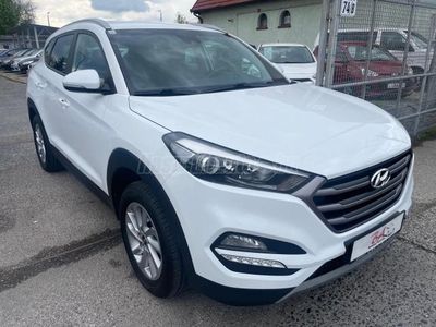 HYUNDAI TUCSON 1.6 GDi Comfort Special Edition 17ALU NAVI TOLATÓKAMERA TEMPOMAT SÁVTARTÓ DIG.KLIMA ÜLÉSFŰTÉS