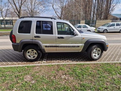 JEEP LIBERTY