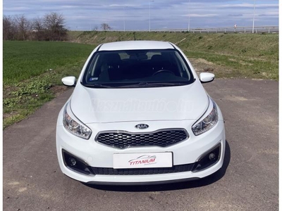 KIA CEE'D 1.4 CRDI EX Prémium MAGYARORSZÁGI