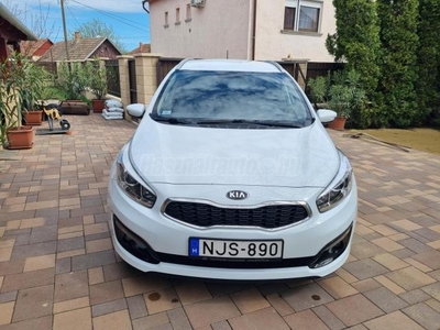 KIA CEE'D 1.4 CRDI LX