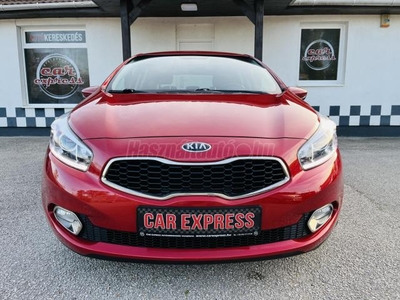 KIA CEE'D 1.4 CVVT FIFA Limited