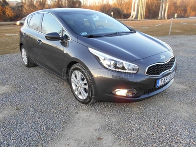 KIA CEE'D 1.6 CRDI LX