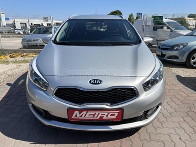 KIA CEE'D SW 1.6 CRDi TX EURO5 Korróziómentes! Szervizkönyv! Tempomat! BT telefon