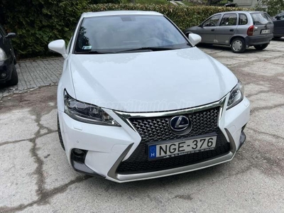 LEXUS CT 200h F-Sport Top (Automata)