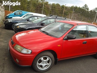 Mazda 323i eladó