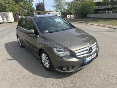 MERCEDES-BENZ B 180 BlueEFFICIENCY Edition Style