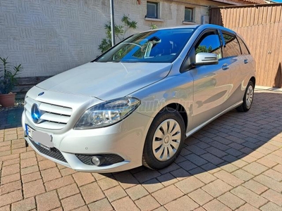 MERCEDES-BENZ B 180 CDI BlueEFFICIENCY