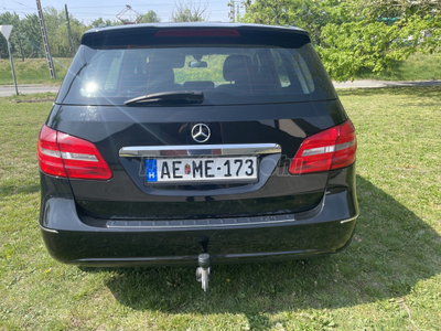 MERCEDES-BENZ B 180 CDI BlueEFFICIENCY