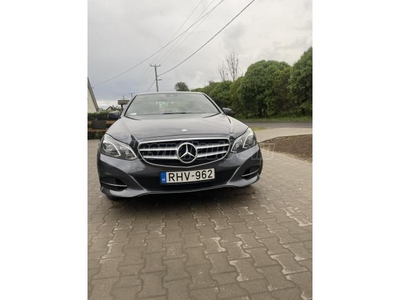 MERCEDES-BENZ E 220 CDI Avantgarde BlueEFFICIENCY (Automata)