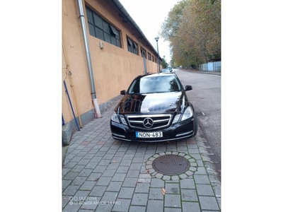 MERCEDES-BENZ E 220 CDI BlueEFFICIENCY Elegance (Automata)