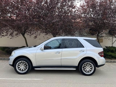 MERCEDES-BENZ ML 280 CDI (Automata) SZÉP MEGKÍMÉLT ÁLLAPOTBAN-HARMAN KARDON HIFI -LEV.3.5 T HOROG-FRISS SZERVIZ