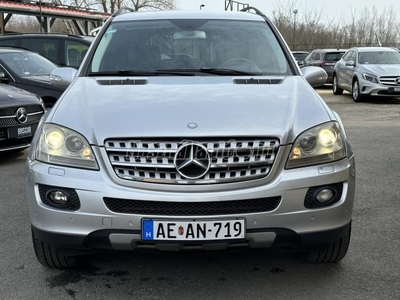 MERCEDES-BENZ ML 350 (Automata) SPORTFUTÓMŰ-BRABUS KIPUFOGÓ-NAVI-MAGYAR RENDSZÁM-TÖRZSKÖNYV!