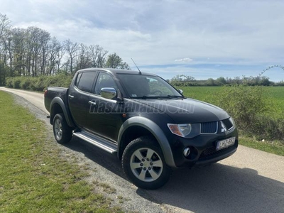 MITSUBISHI L 200 Pick Up 2.5 TD DC Invite