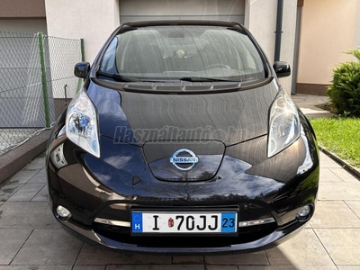 NISSAN LEAF Acenta 24 kWh (Automata) Sérülésmentes - 10 pálcás akkumulátor - új gumik