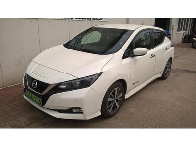 NISSAN LEAF N-Connecta 40kWh (Automata)