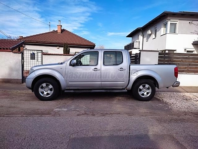 NISSAN NAVARA 4WD Double 2.5D LE