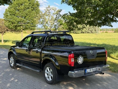 NISSAN NAVARA 4WD Double 2.5D LE