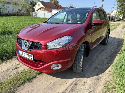 NISSAN QASHQAI+2 2.0 dCi Tekna 4WD Kifogástalan motorral. jó állapotban