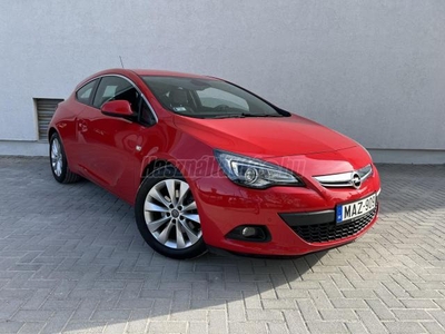 OPEL ASTRA J GTC 1.4 T Start-Stop Sport Magyarországi - 98.000.-km - Xenon - Kizárólag Opel-nél szervizelt