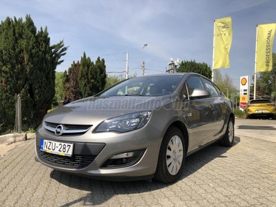 OPEL ASTRA J Sedan 1.6 Enjoy EURO6