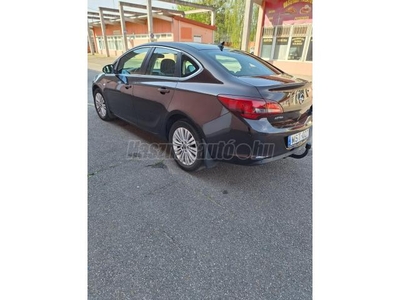 OPEL ASTRA J Sports Tourer 1.7 CDTI Start-Stop Active