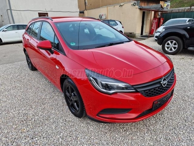 OPEL ASTRA K Sports Tourer 1.4 Enjoy 118000 KM 1 TULAJ 2 KULCS SZKÖNYV RADAR ELÖL HÁTUL VONÓHOROG ALUFELNI ÚJ FÉKEK