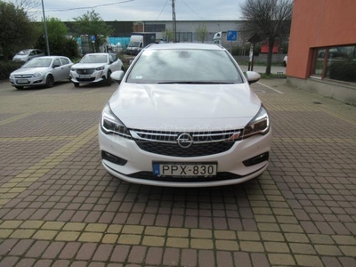 OPEL ASTRA K Sports Tourer 1.4 T Enjoy GYÁRI FÉNYEZÉSŰ. VÉGIG OPEL MÁRKASZERVIZBEN SZERVIZELT