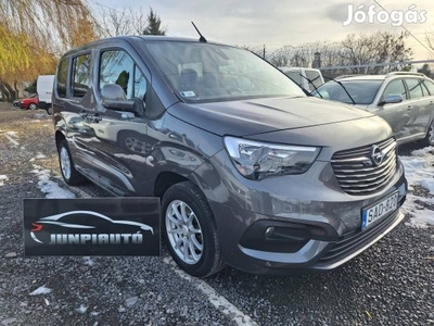 Opel Combo LIFE 1.2 7 személyes szgk. 2025 febr...