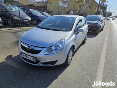 Opel Corsa D 1.2 Cosmo Vonóhorog