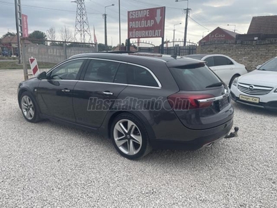 OPEL INSIGNIA Sports Tourer 2.0 CDTI AWD COUNTRY (Automata) FULL-FULL EXTRA