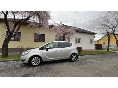 OPEL MERIVA B 1.4 T Cosmo (Automata)